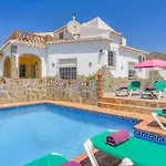 Ferienhaus Mit Privatpool Fuer 6 Personen Ca 140 Qm In Nerja, Andalusien Costa Del Sol
