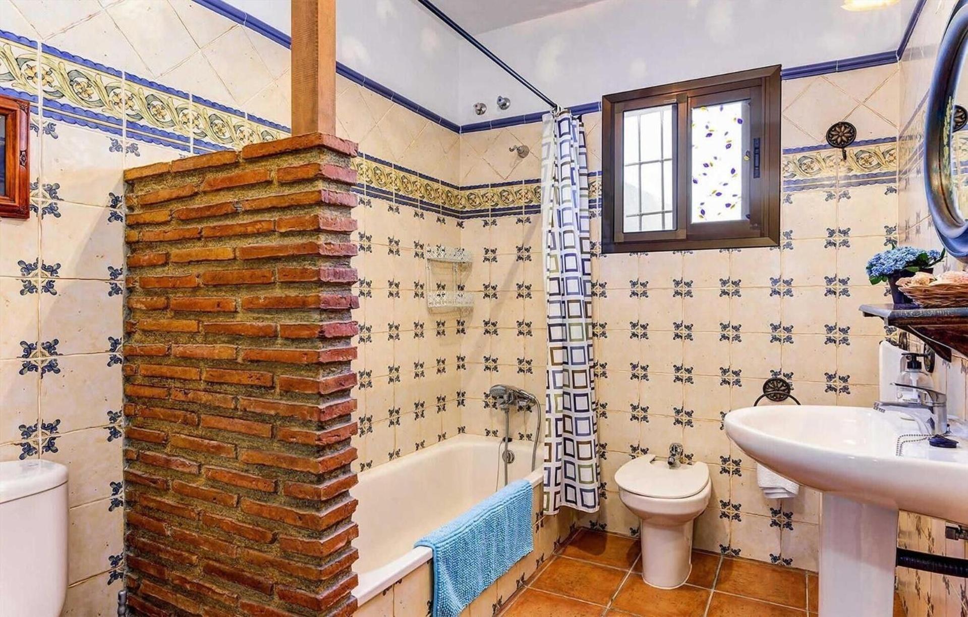 Holiday home Mit Privatpool Fuer 6 Personen Ca 140 Qm In Nerja, Andalusien Costa Del Sol Nerja