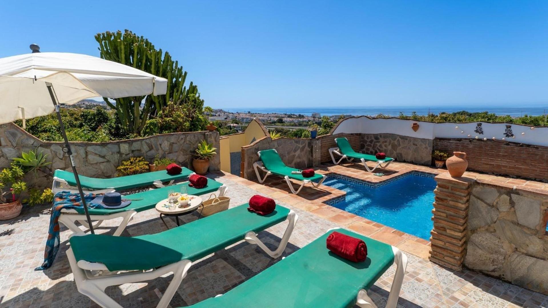 Mit Privatpool Fuer 6 Personen Ca 140 Qm In Nerja, Andalusien Costa Del Sol