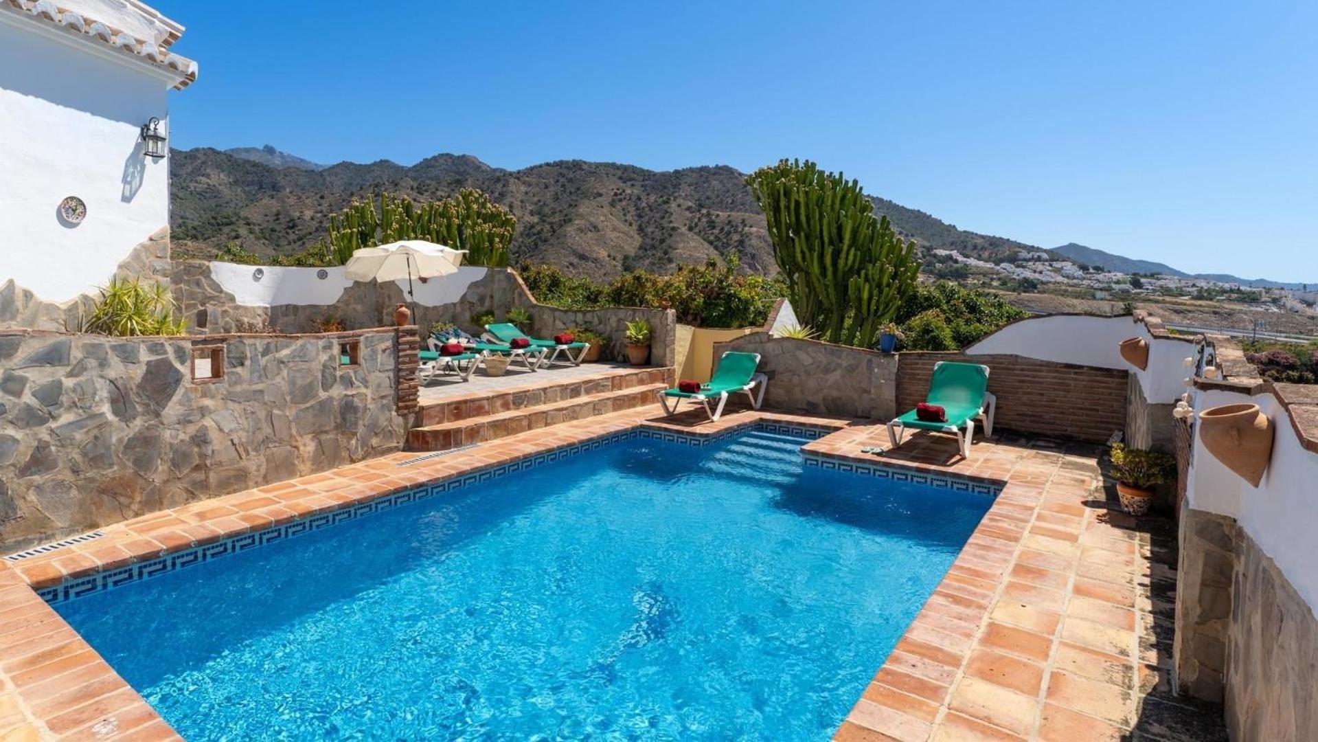 Holiday home Mit Privatpool Fuer 6 Personen Ca 140 Qm In Nerja, Andalusien Costa Del Sol Nerja